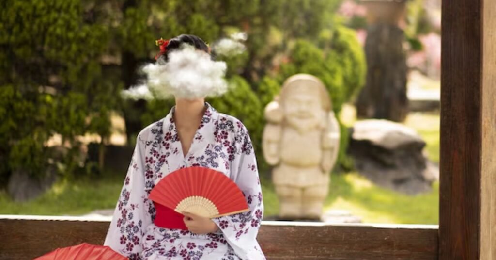 Tsutsumi Serina: A Rising Star in the World of Music and Art